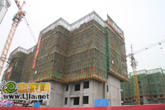 安聯(lián)水晶坊工地現(xiàn)場(chǎng)