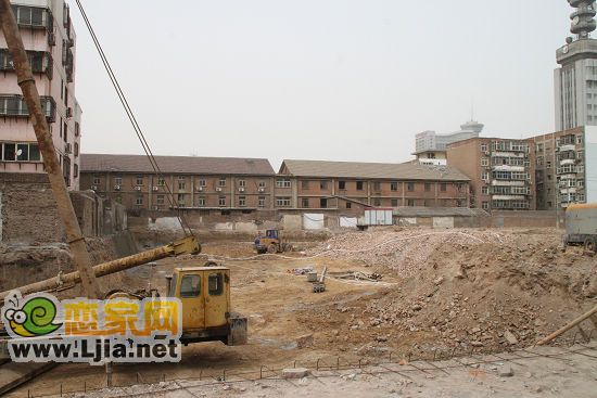 鉑鑰中心施工現(xiàn)場