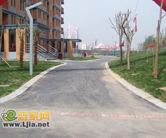 小區(qū)實(shí)景