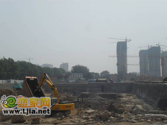 金業(yè)國(guó)際施工現(xiàn)場(chǎng)