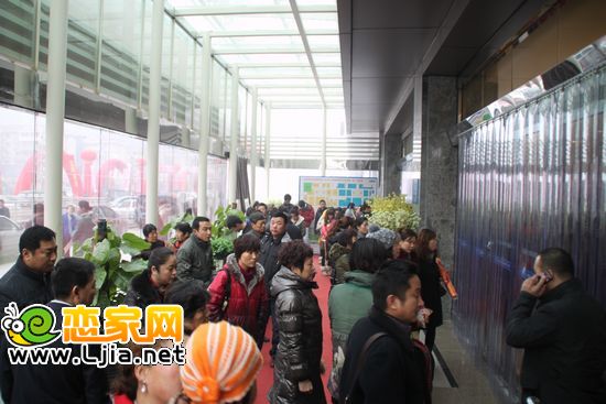 期待中的消費(fèi)者