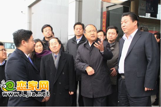 邯鄲市市長高宏志視察現(xiàn)代國際汽貿(mào)城
