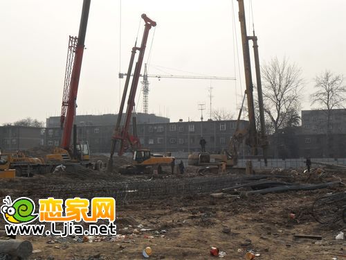 卓峰尚府施工現(xiàn)場（2012.2.3）
