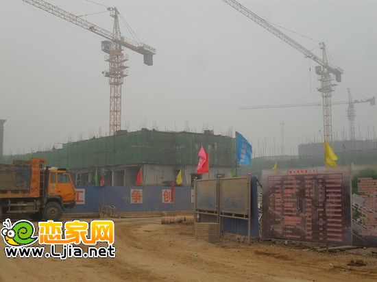 心海假日項(xiàng)目工地