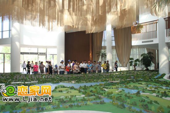 美蘆莊園售樓處沙盤參觀