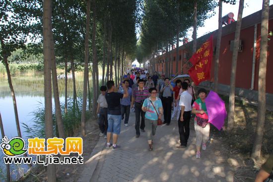 準(zhǔn)備用餐了