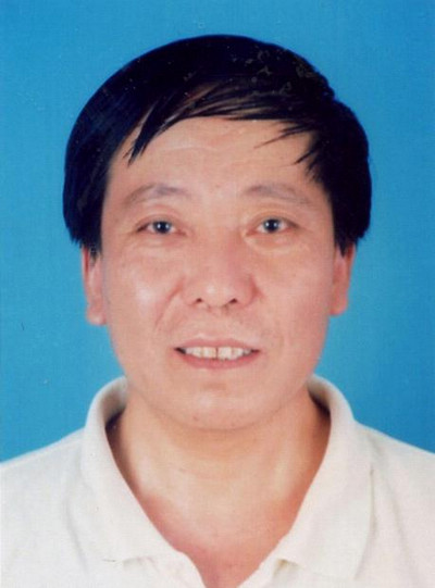 王中信