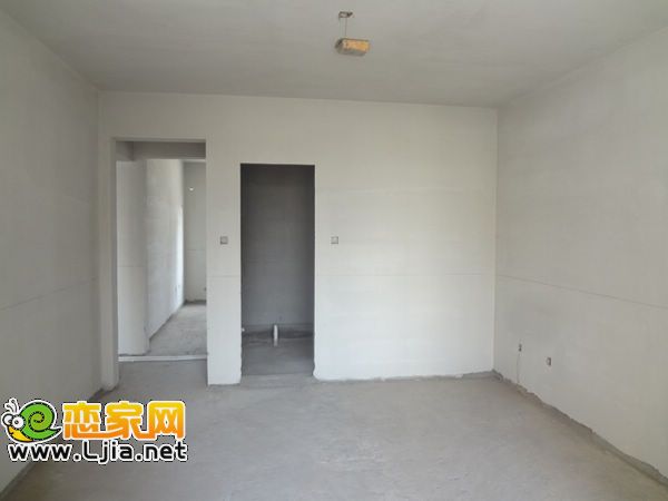 安居·東城首府小區(qū)內(nèi)部工程進(jìn)度瀏覽 2