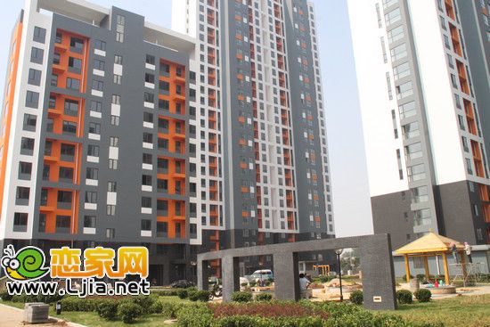 安聯(lián)水晶坊小區(qū)實(shí)拍（2012.08.01）