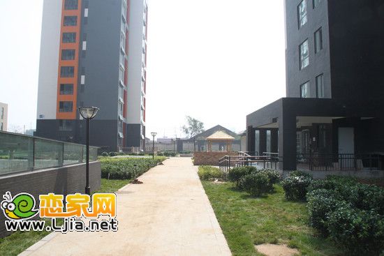 安聯(lián)水晶坊小區(qū)實(shí)拍（2012.08.01）
