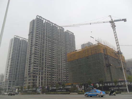 創(chuàng)鑫陽(yáng)光城四期工程進(jìn)度（2012.10.07）