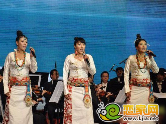 雪蓮三姐妹演唱《青藏高原》