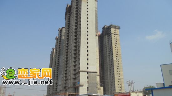 萬聚凱旋城一期工程進度