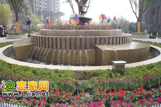 美的城園林實景