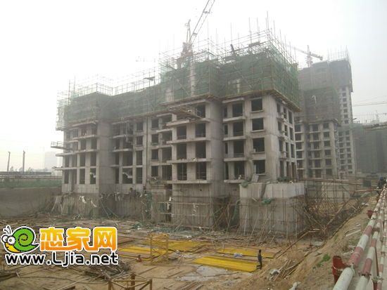 現(xiàn)代海棠灣4#樓工程進(jìn)度