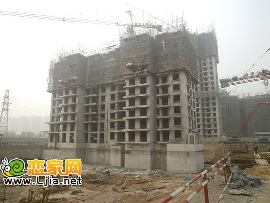 現(xiàn)代海棠灣5#樓工程進度