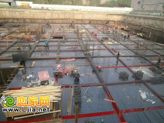 濱河世紀(jì)大廈工程進(jìn)度