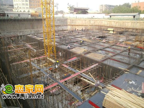 濱河世紀(jì)大廈工程進(jìn)度