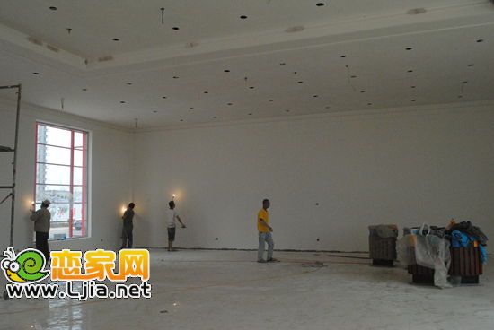圣水湖畔售樓處內(nèi)部
