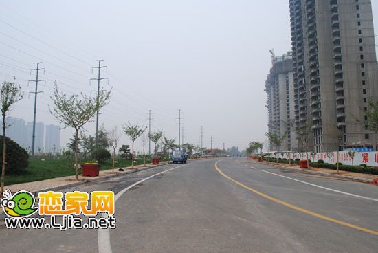 圣水湖畔綠化景觀帶