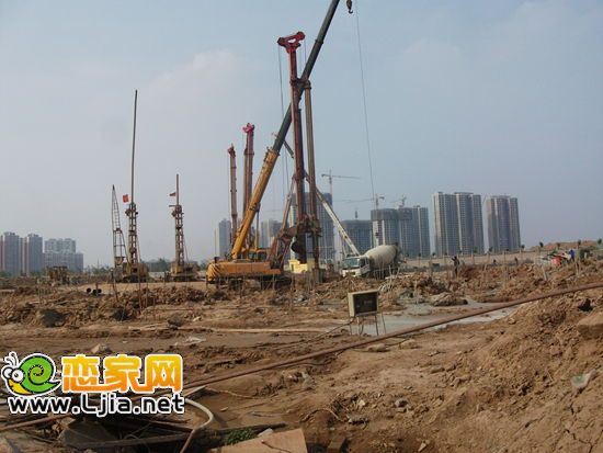 萬(wàn)聚凱旋城寫(xiě)字樓工程進(jìn)度