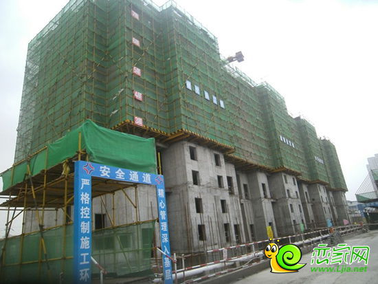 濱江首府1#出地面8層
