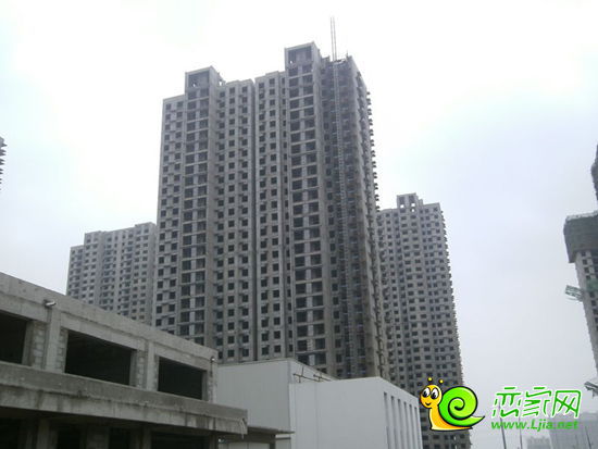 圣水湖畔10#、11#工程進(jìn)度