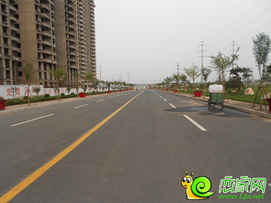 圣水湖畔沿支漳河綠化景觀帶