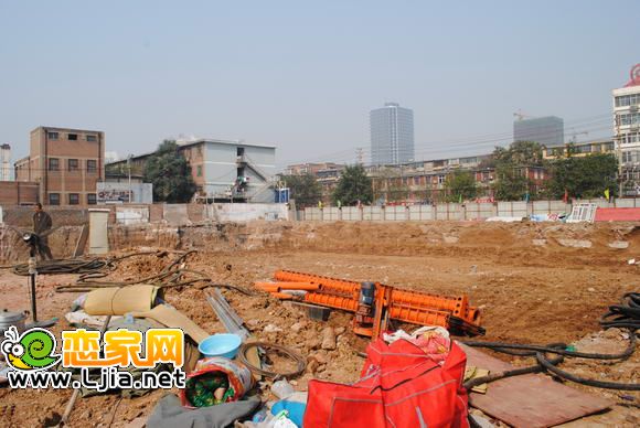 興業(yè)苑工地
