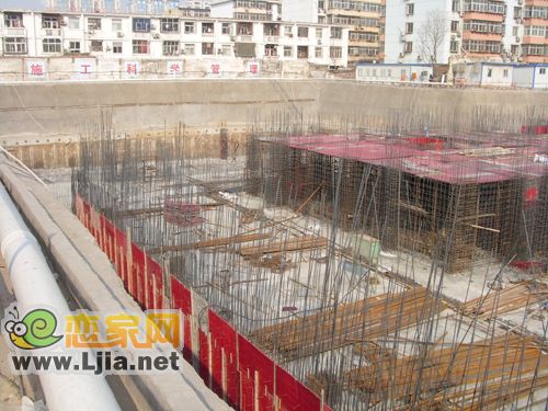中央公園項(xiàng)目工地工程進(jìn)展圖