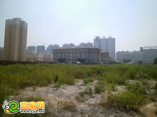 現(xiàn)代御庭項(xiàng)目工地暫時(shí)未動工