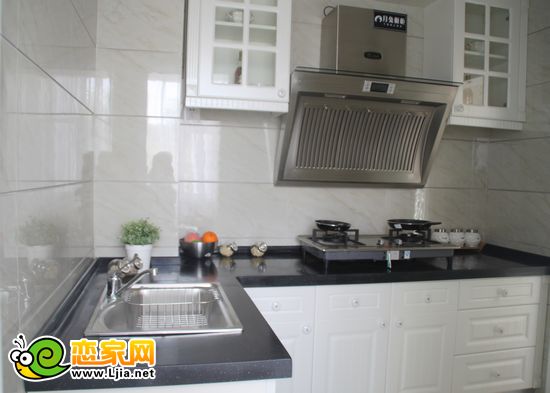 錦繡江南樣板間廚房