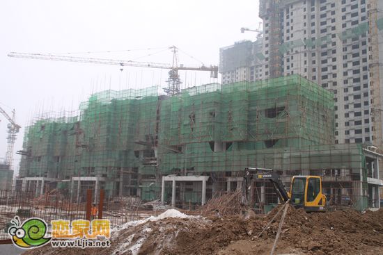 萬(wàn)浩儷城7號(hào)樓實(shí)景圖,建至6層