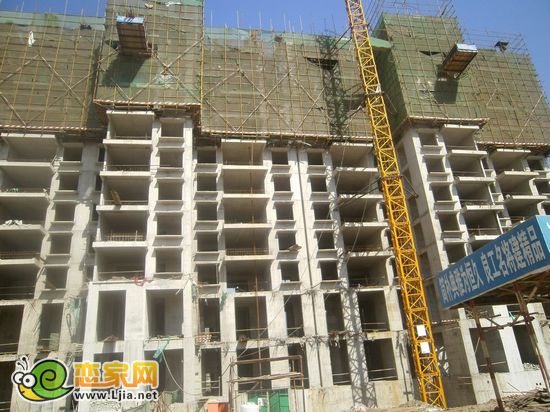 御景江山城3號(hào)樓出地面12層