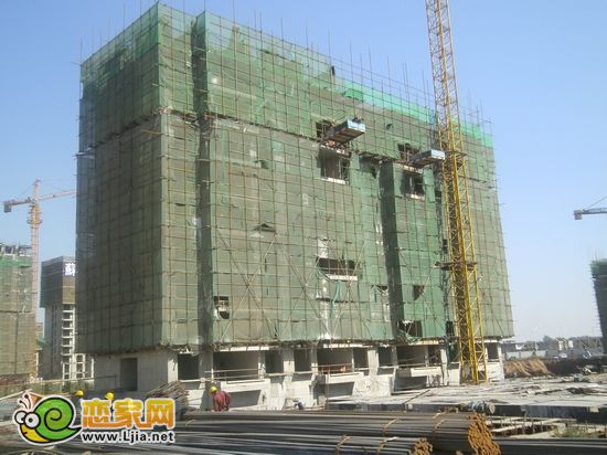 御景江山城1號(hào)樓出地面10層