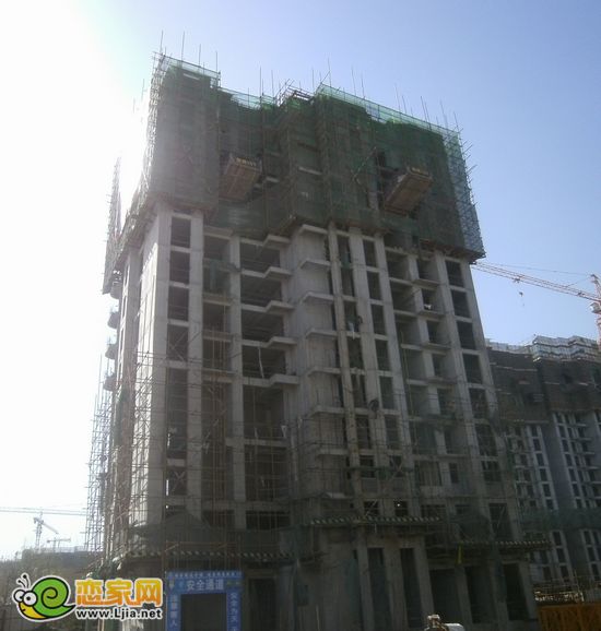 月亮灣5號樓出地面14層（2012.10.22）