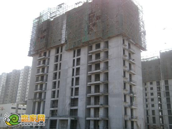 萬浩儷城8號(hào)樓出地面14層（2012.10.22）