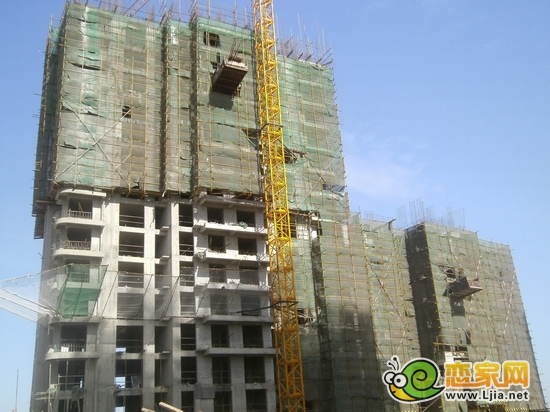 月亮灣項目8號樓實景圖（2012.10.22）