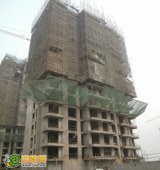 月亮灣4號樓出地面16層（2012.10.29）