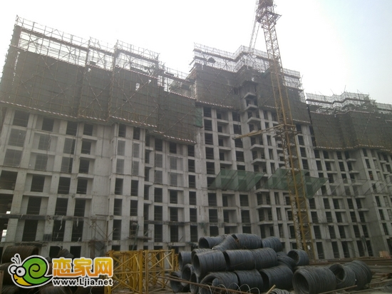 月亮灣9號樓出地面13層（2012.10.29）