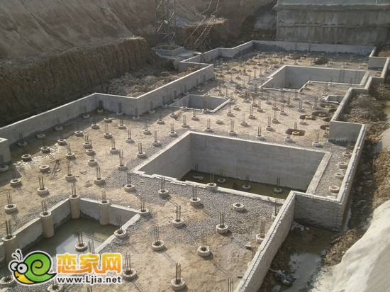 3號樓正在做基礎(chǔ)（2012.10.31）