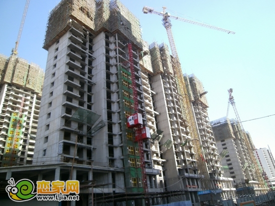 萬(wàn)浩儷城7號(hào)樓出地面21層（2012.11.11）