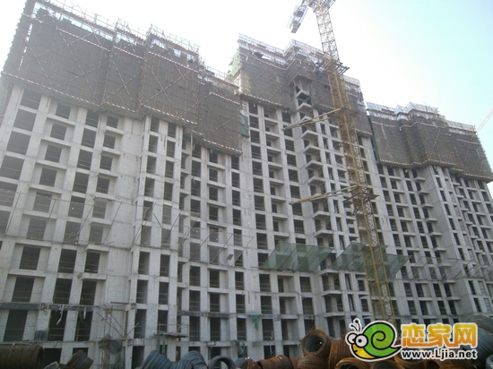月亮灣9號樓出地面18層（2012.11.19）