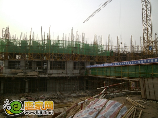 現(xiàn)代奧城2號樓出地面3層（2012.11.20）