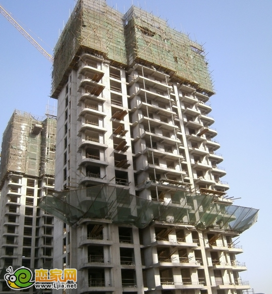 月亮灣4號(hào)樓出地面18層（2012.11.26）