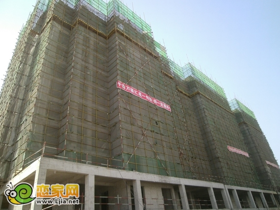現(xiàn)代華府6號(hào)樓出地面11層（2012.11.28）