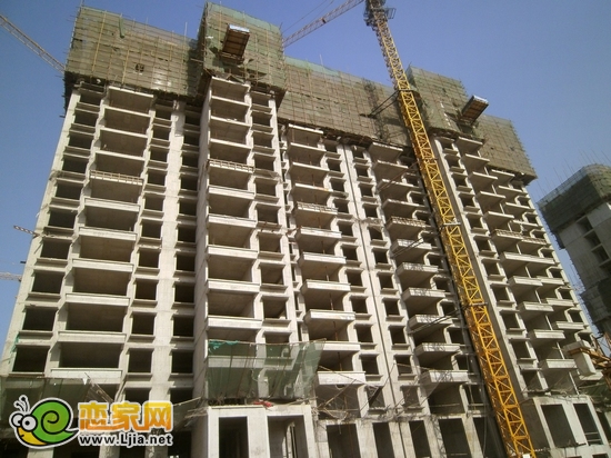 御景江山城4號(hào)樓出地面17層（2012.11.28）
