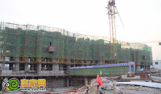 現(xiàn)代奧城2號(hào)樓出地面6層（2012.12.5）