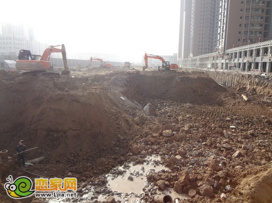 S6地塊全面開始挖槽