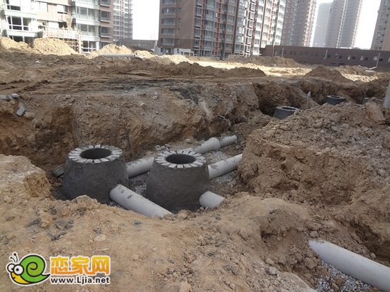 管道鋪設(shè)中